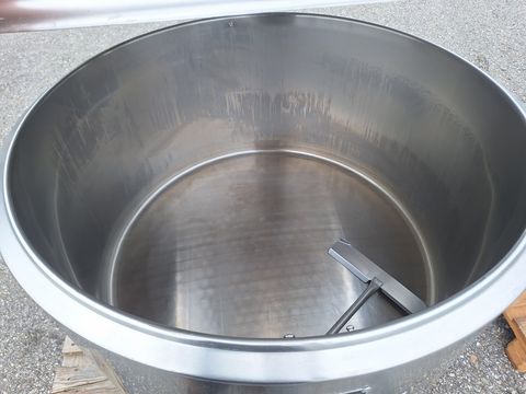 Westfalia 500 Liter Tank mit Rührwerk und Kühlung
