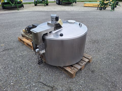 Westfalia 500 Liter Tank mit Rührwerk und Kühlung