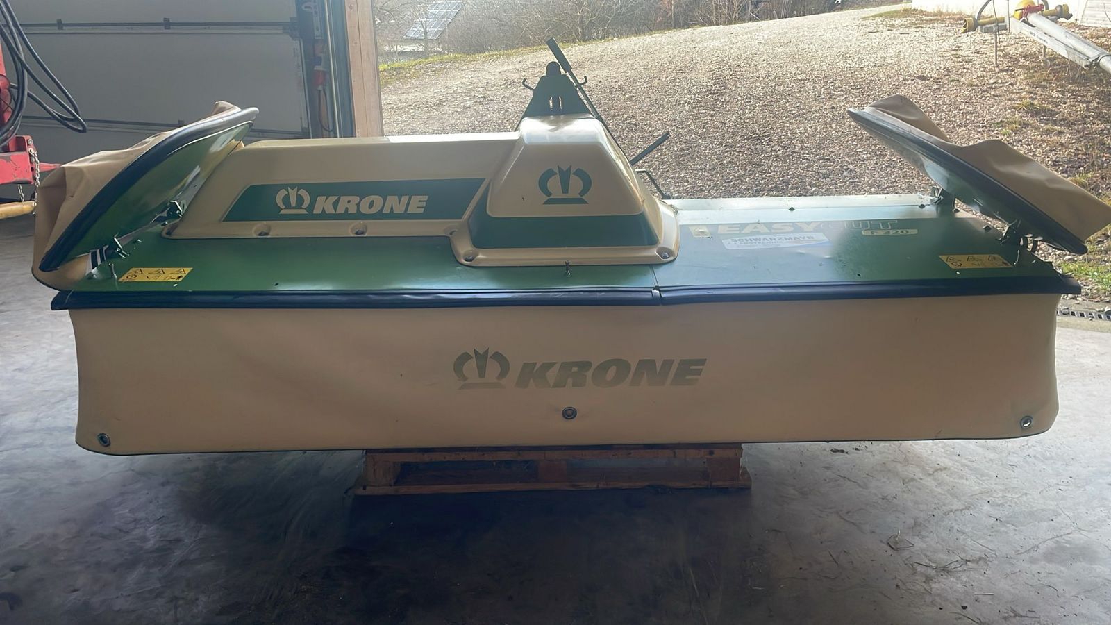 Krone Easy - Cut F 320 1