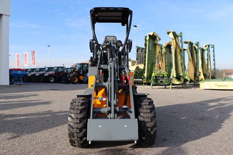 Giant G1200