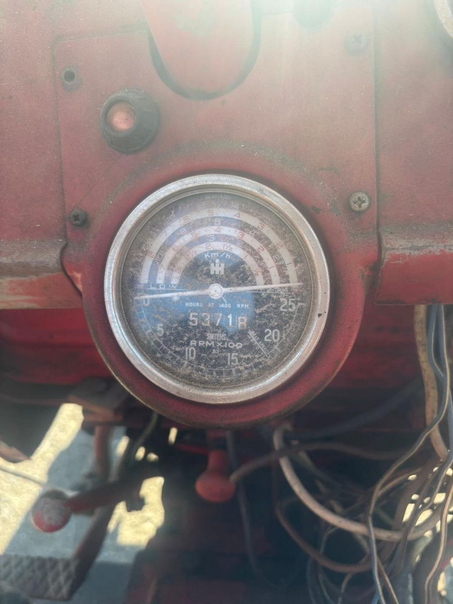 IHC Mc Cormick International 275 Oldtimer 2