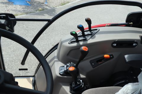 Case IH Farmall 55 A (Stage V)