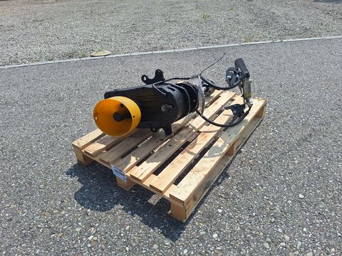 Steyr Frontzapfwelle