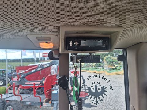 John Deere 6115M