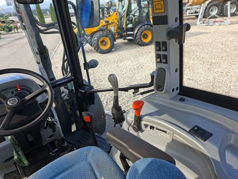 New Holland T5030