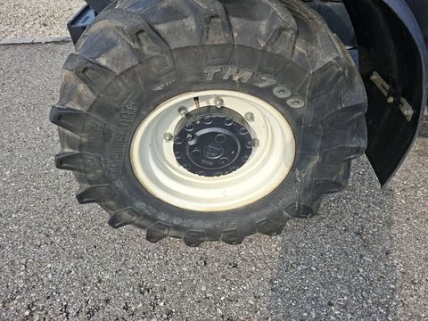 New Holland T5030