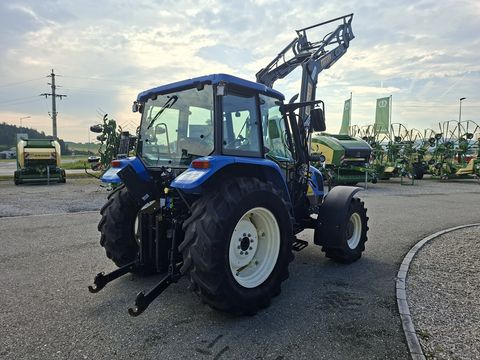 New Holland T5030