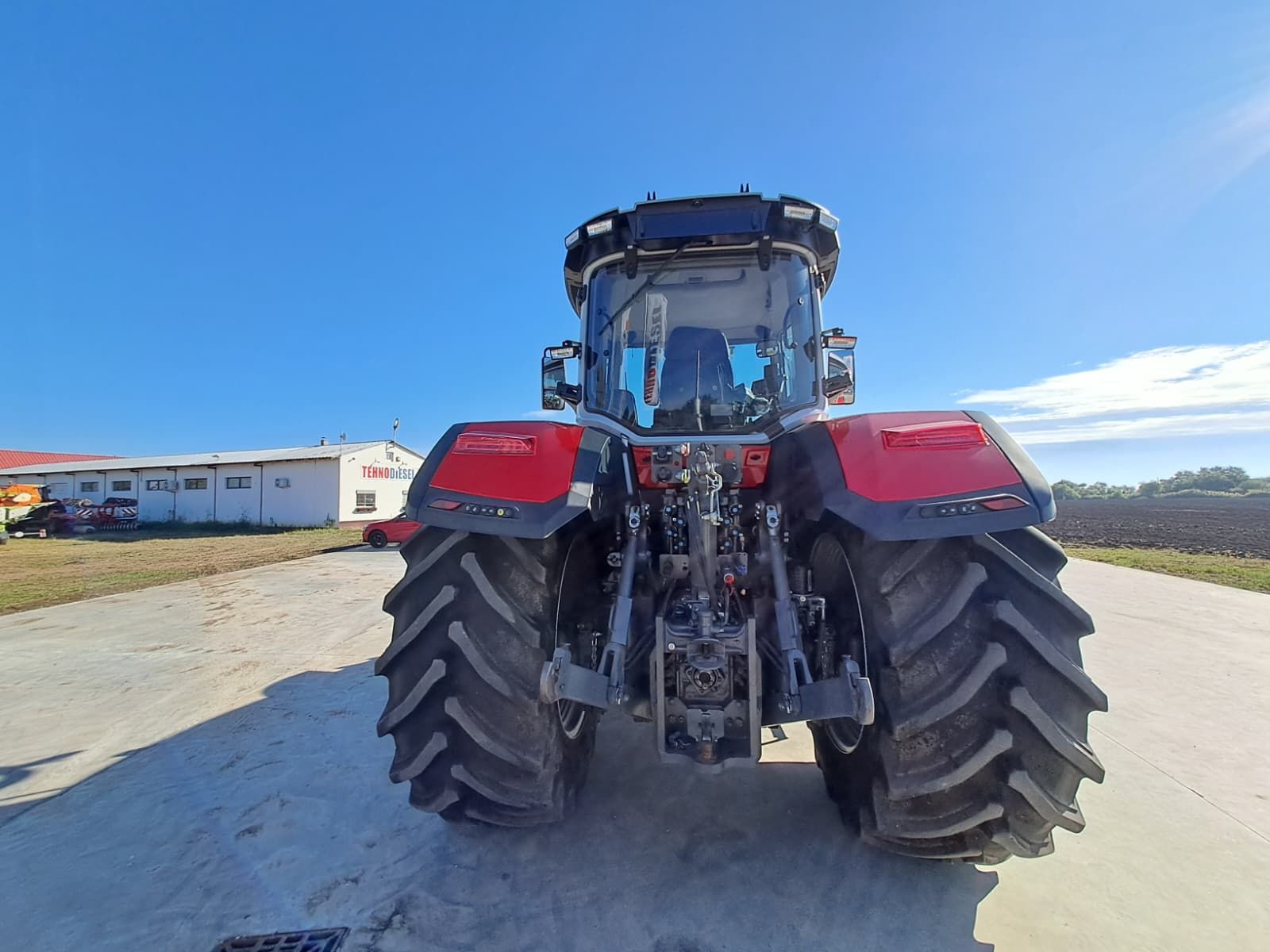 Massey Ferguson MF 8S.205 Dyna-VT 3