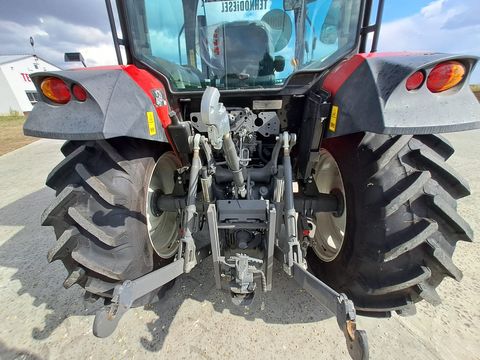 Massey Ferguson MF 5711 M