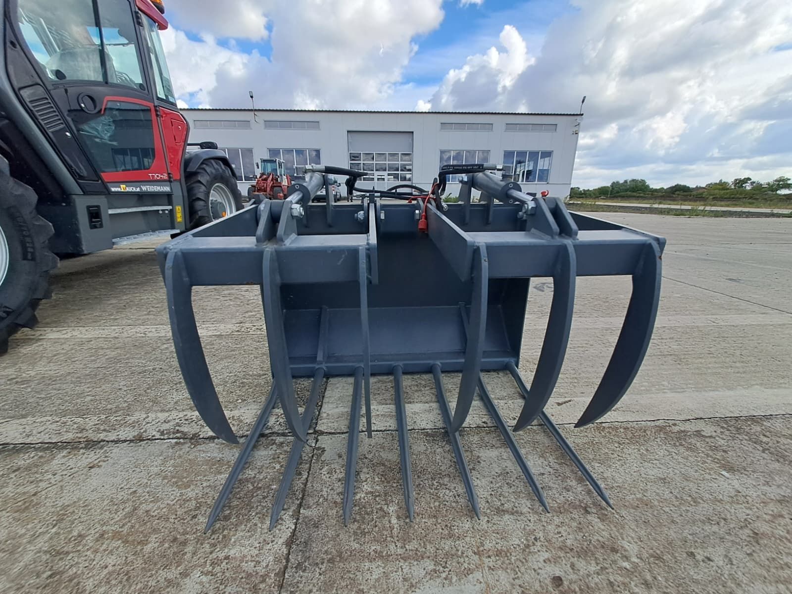 Weidemann Cupa Kroko cu graifer 2