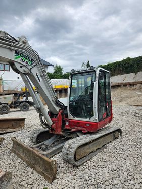 Takeuchi TB370