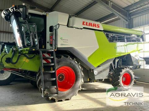 <strong>Claas LEXION 5400</strong><br />