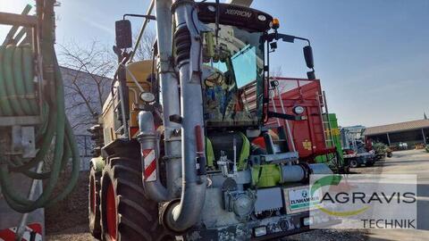 Claas XERION 3800 SADDLE TRAC 2