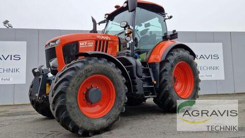 Kubota M7153