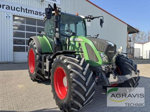 Fendt 724 VARIO SCR Profi Plus 2