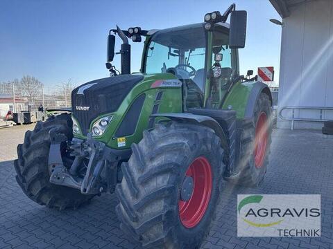 Fendt 718 VARIO S4 Profi Plus 2