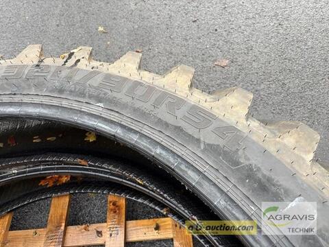 CEAT 320/90R54 3