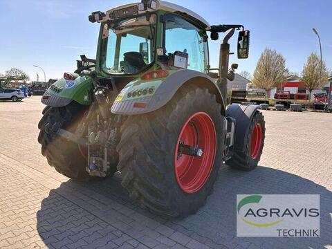 Fendt 718 VARIO S4 3