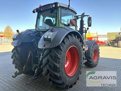 Fendt 828 VARIO S4 3
