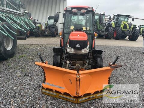 Kubota L2421 DHL