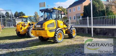 JCB 409 AGRI STUFE V 2