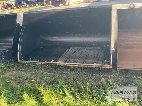 LEICHTGUTSCHAUFEL 2500 MM 2700 L 2