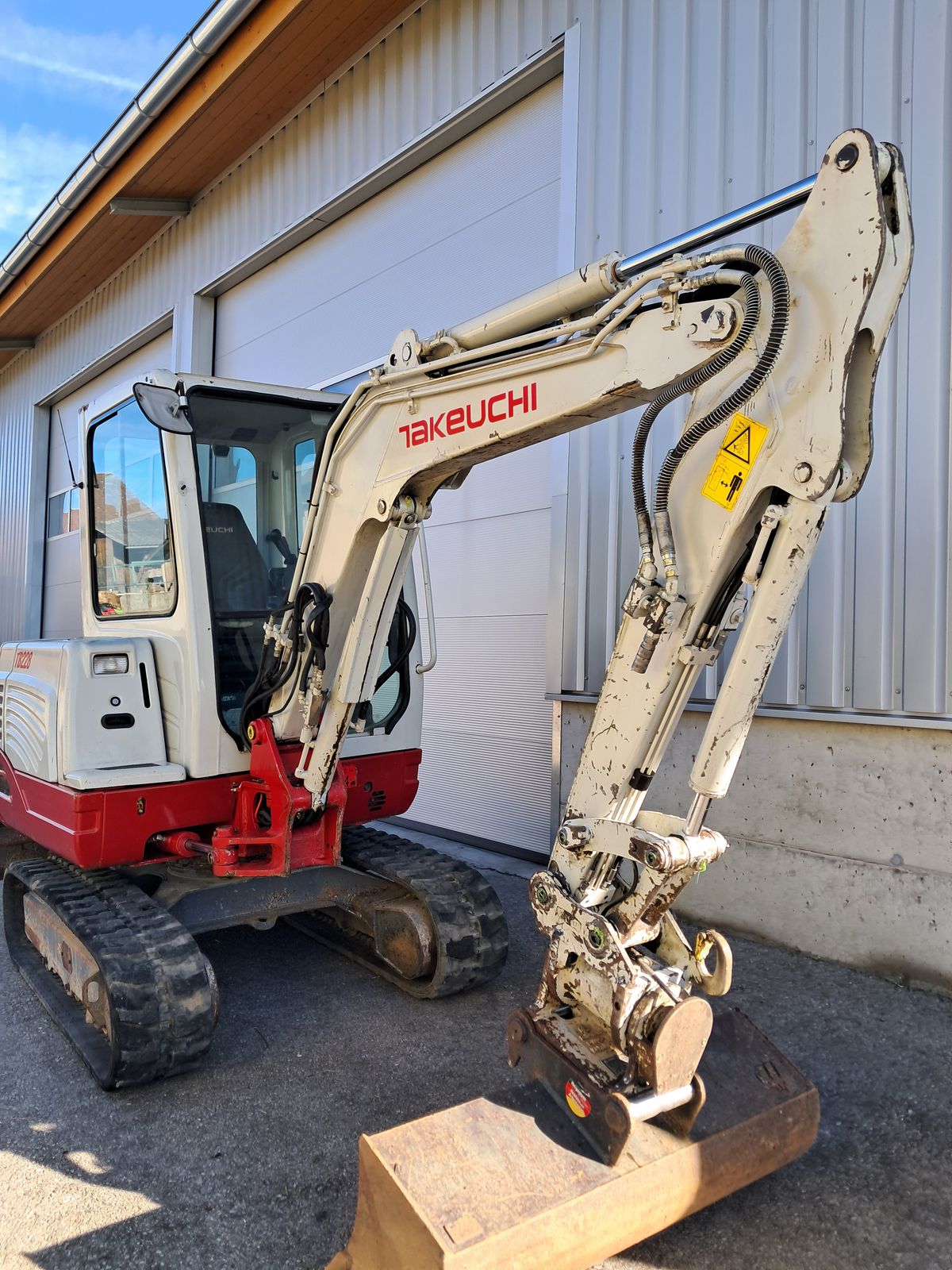 Takeuchi TB 228, Baujahr  3