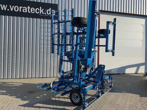 Grünlandstriegel 6m mit Crossboard 3