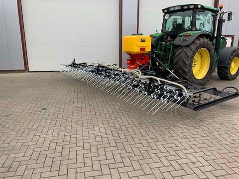 Wiesenschleppe 6m mit Striegel und Nachsaateinri 3