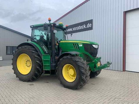 John Deere 6210R