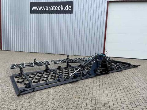 Wiesenegge 6m mit Striegel 2