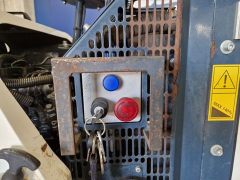 6616-275fbf568546894d10645d382664c3d3-6031331