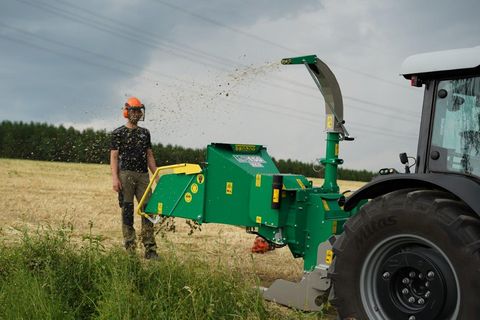 HS 150 ECO Holzhäcksler /Holzhacker für Traktor