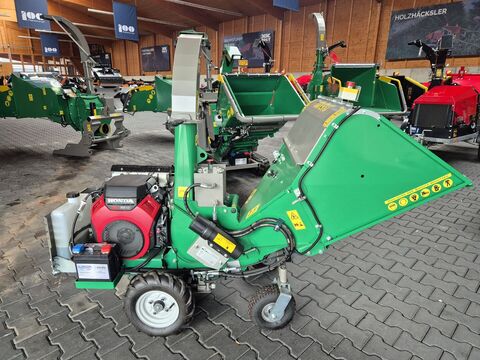 HS 100 MR PRO Holzhäcksler / Holzhacker
