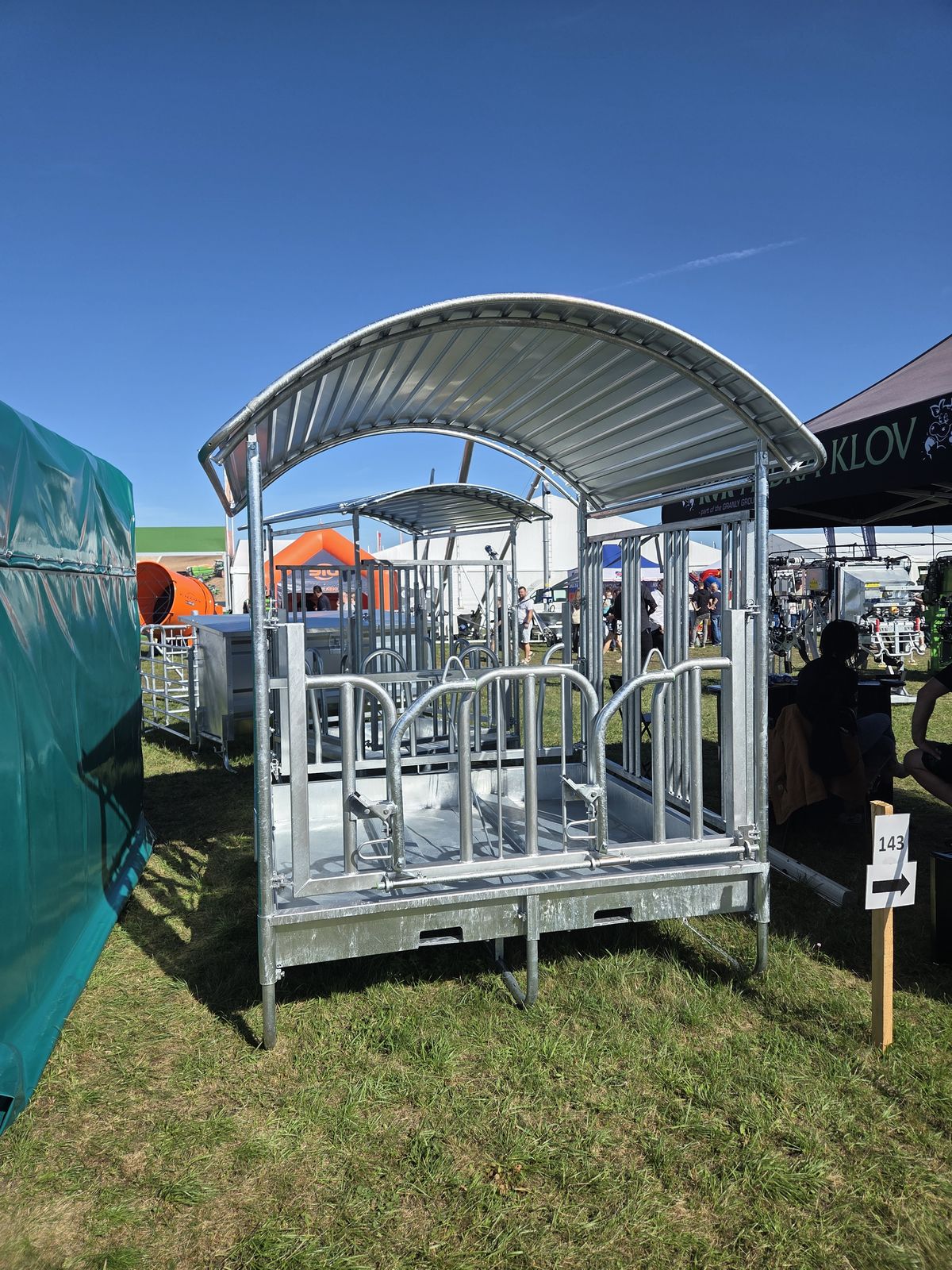 Futterraufe M2/8 1.5 x1.5 für Pferd  3