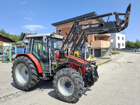 Massey Ferguson MF4235-4 LP