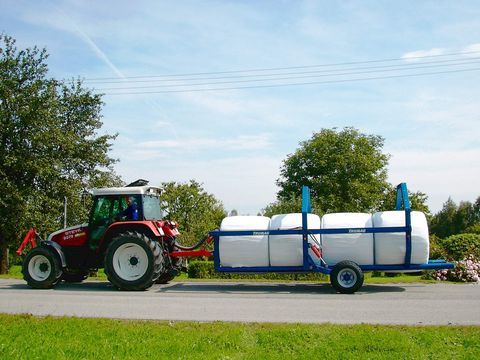 Trumag Rundballentransportwagen - Ausstellungsmaschine