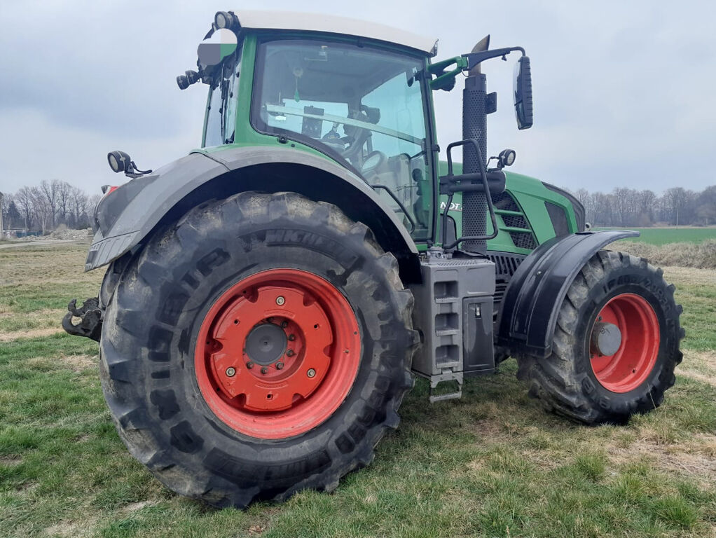 Fendt 826 Vario Profi Plus 3