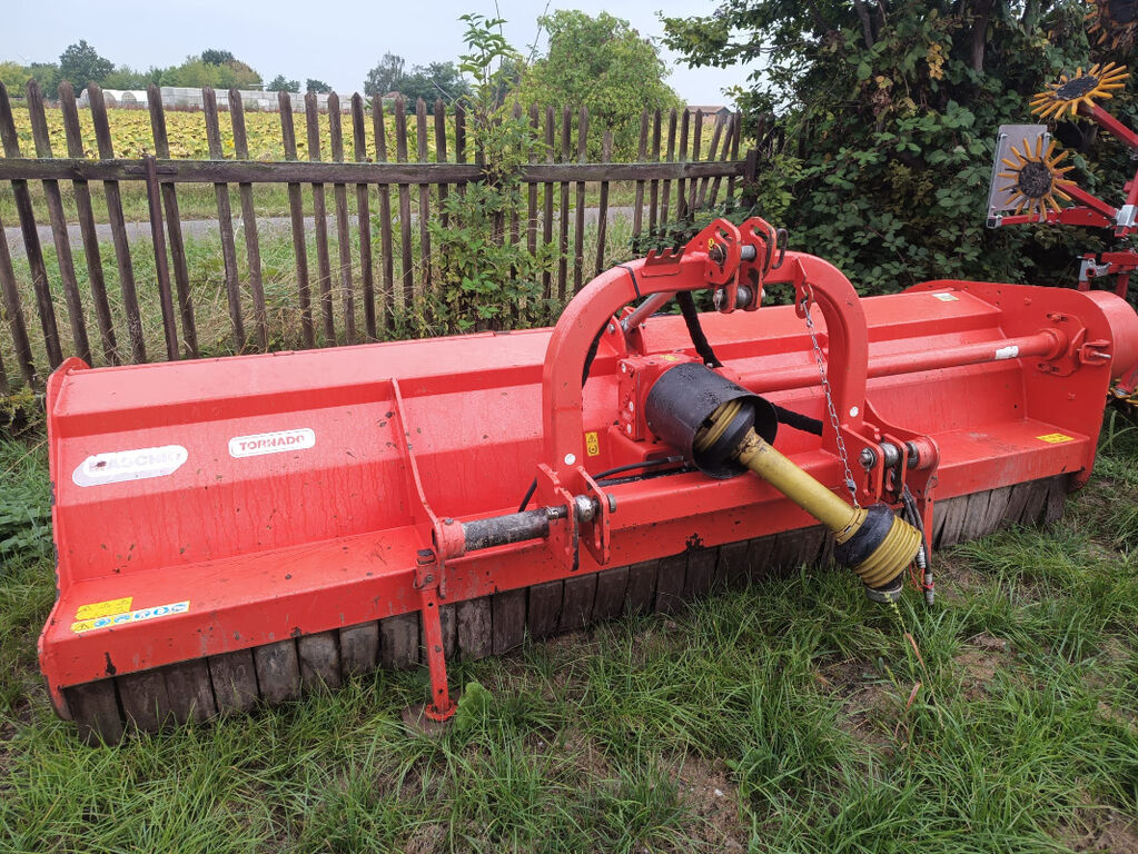 Maschio Tornado 310 2