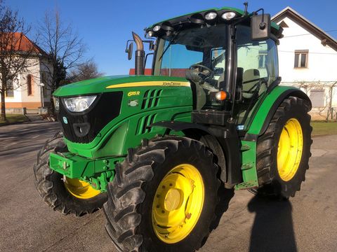 John Deere 6115R