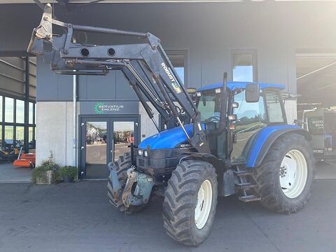 New Holland TS115 Turbo mit Stoll Frontlader nur an Export /
