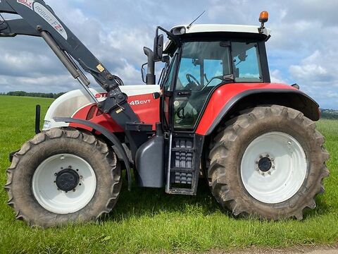 Steyr 6145 CVT mit Frontlader aus 1. Hand