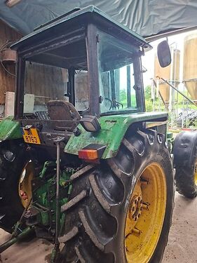 John Deere 3040 3