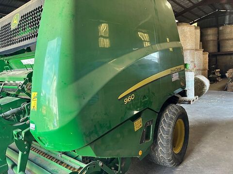 John Deere 960 2