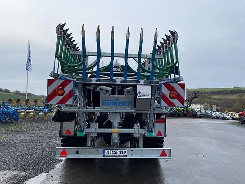 Kotte VE 12600 Bergflitzer mit Bomech 12m und Saugarm 3