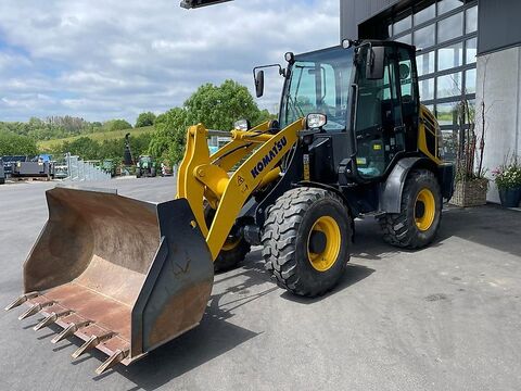 Komatsu WA 70M 6 Tonner mit nur 246 Stunden, inkl. 2 Wer 2