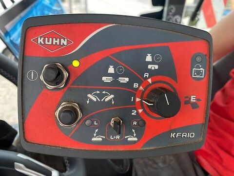 Kuhn FC 10030 D Lift Control
