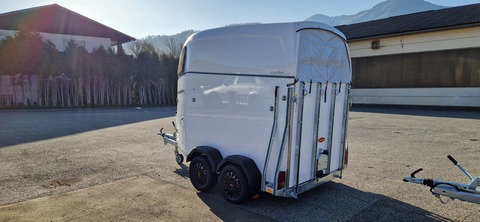 Pferdeanhänger Böckmann Comfort ECO, Vollpoly 24