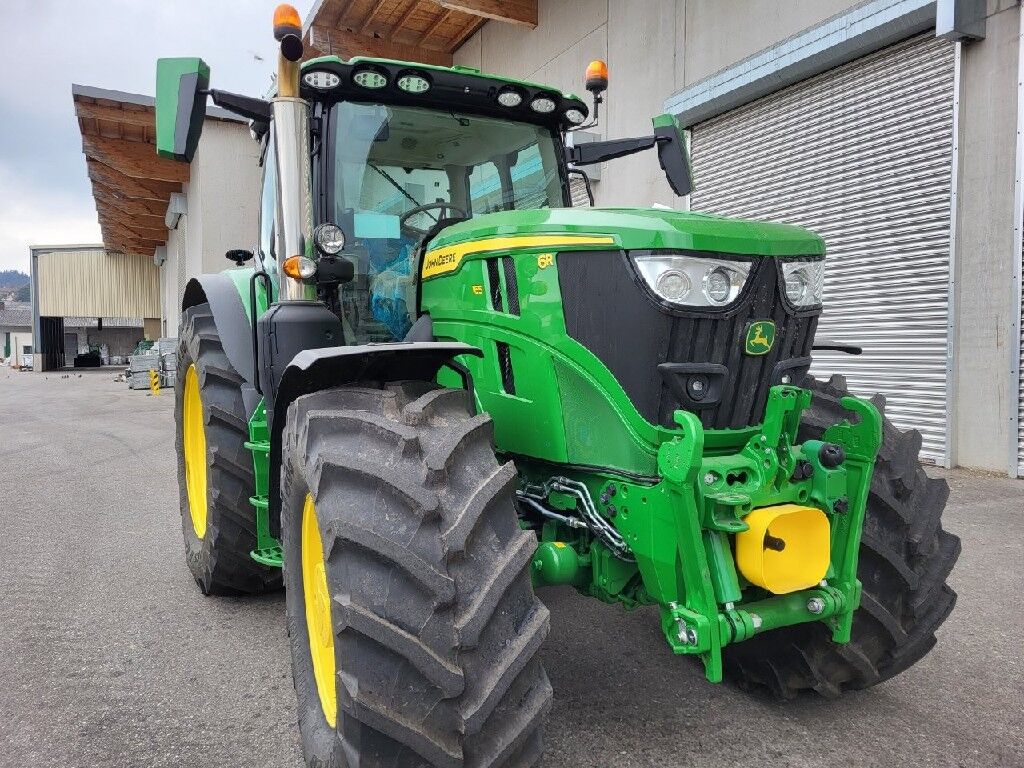 John Deere 6R 165 3
