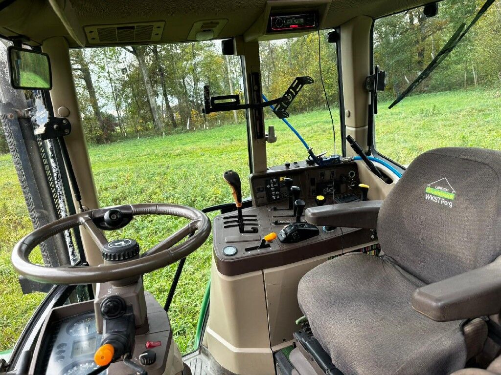 John Deere 6610 2